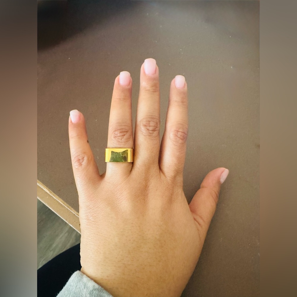 Miranda Frye - cigar style square ring - Picture 5 of 6